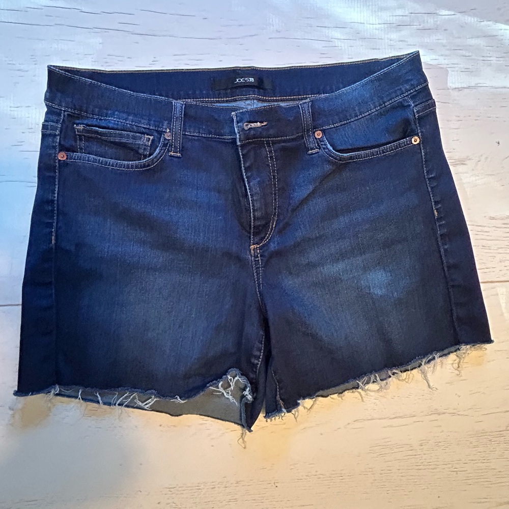 EUC Joe’s Jeans Raw Rolled Cuff Short 31